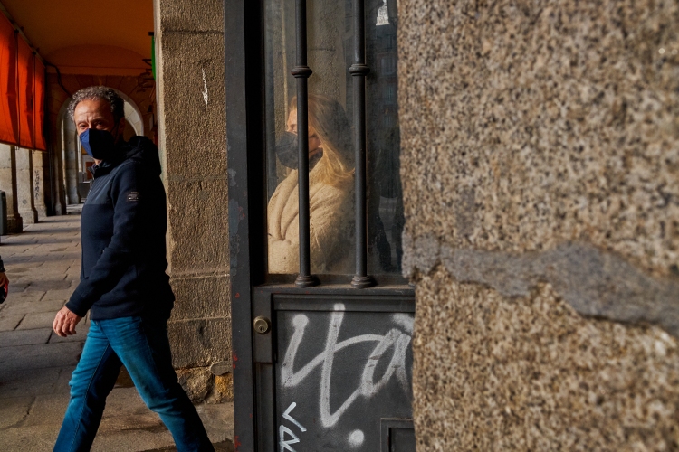 Taller de fotografía de calle en Madrid http://robertomasfoto.com 