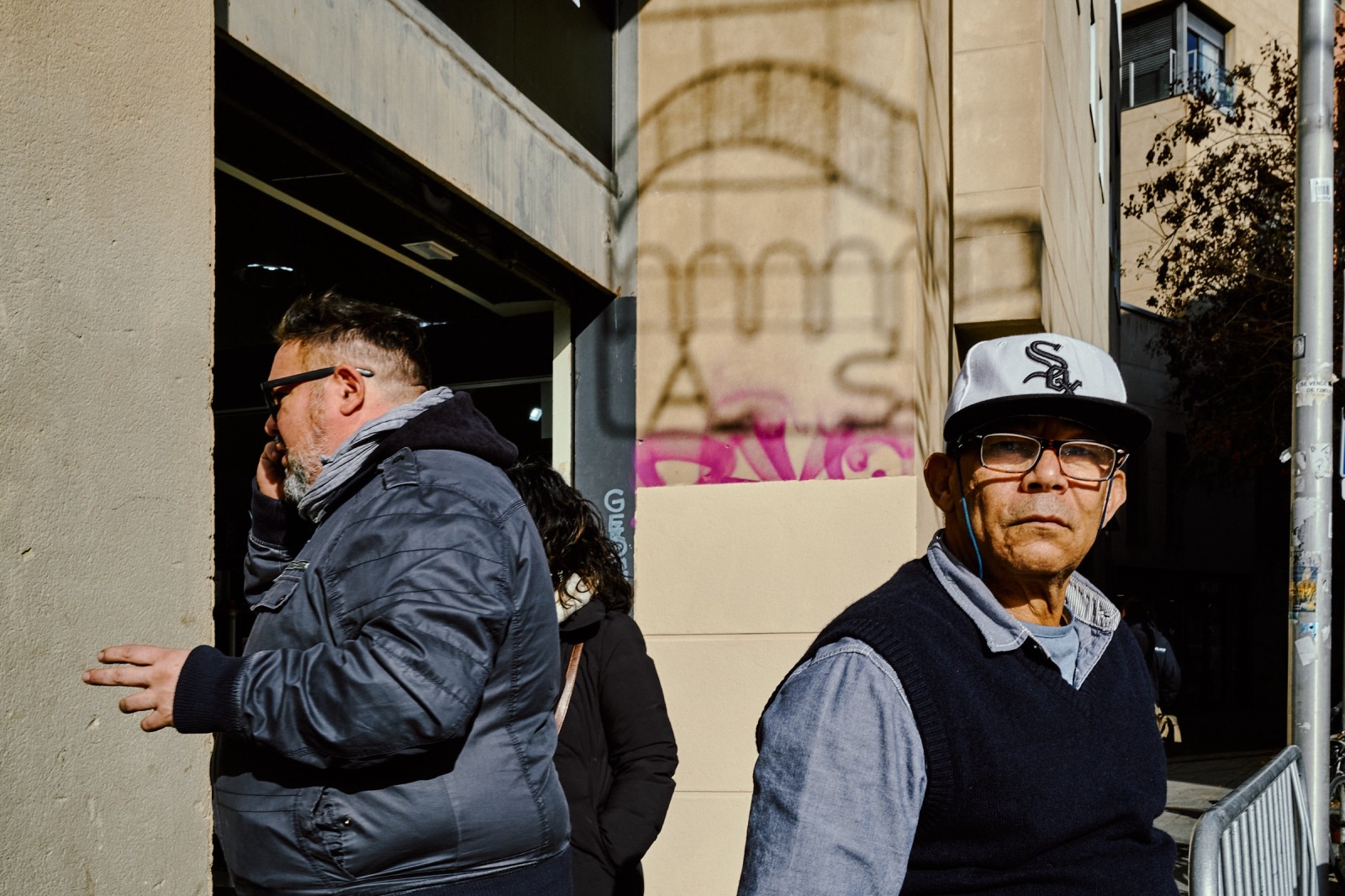 Talleres y cursos de fotografía de calle con Rober Tomas en Barcelona. http://robertomasfoto.com 